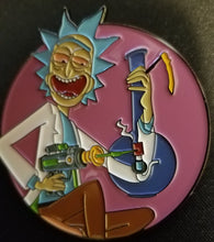 Load image into Gallery viewer, Rick&#39;s Bong Hat Pin Psychedelic
